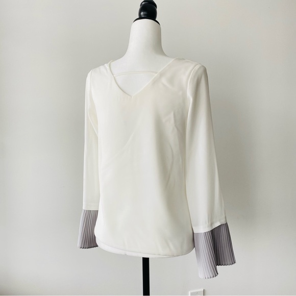 White Designer Top - Picture 6 of 12